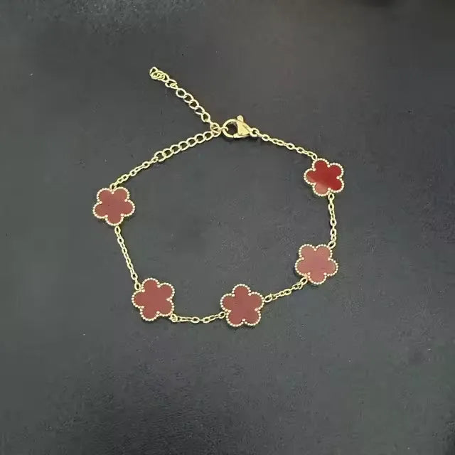 Enchanting Five Leaf Bracelet